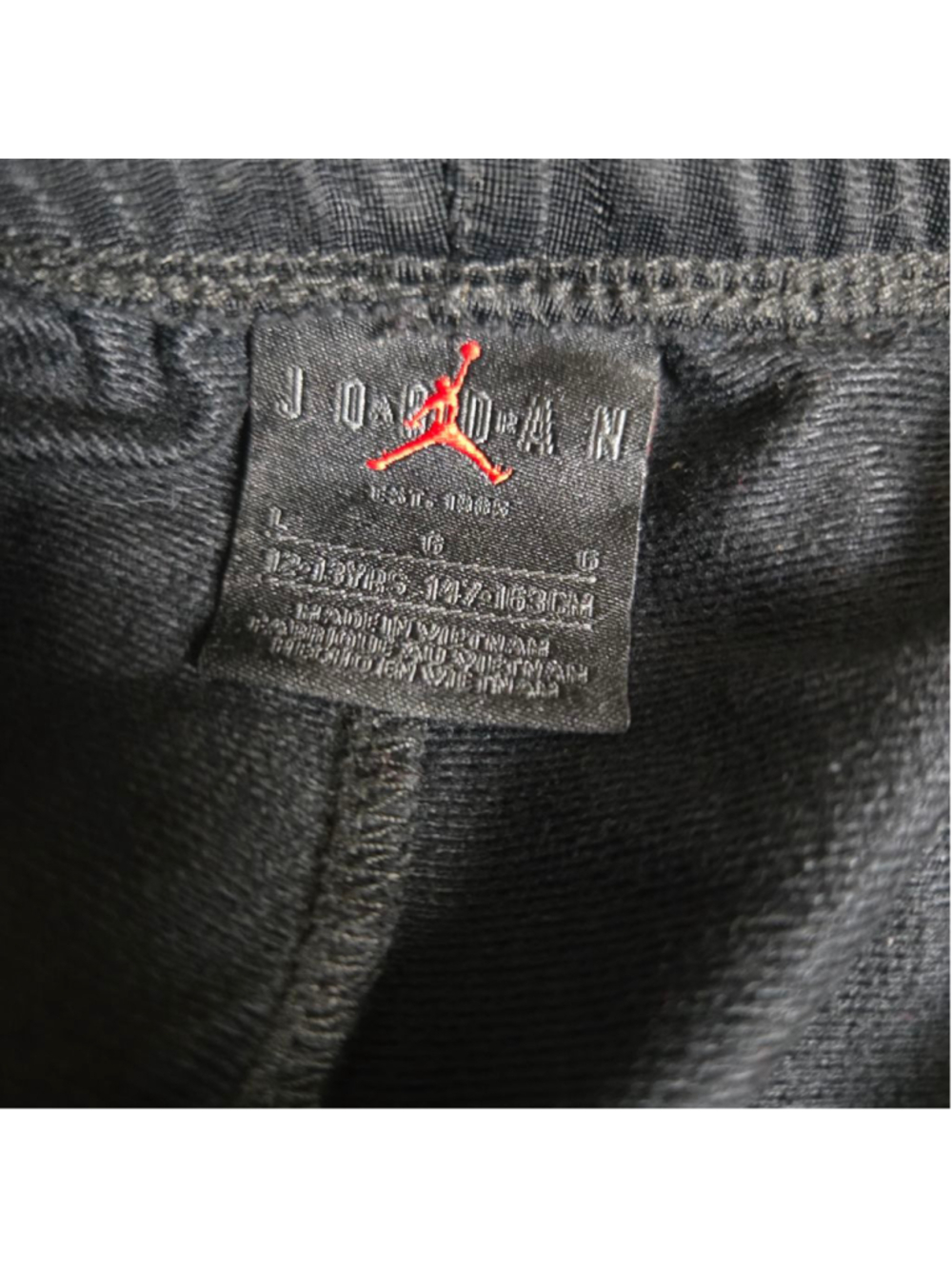 Boys Jordan Sweatpants & Joggers L Black with White Logo - Picture 2 of 13